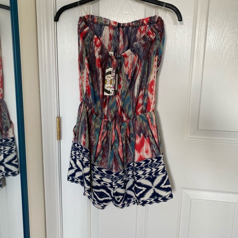 Romper - Picture 2 of 2
